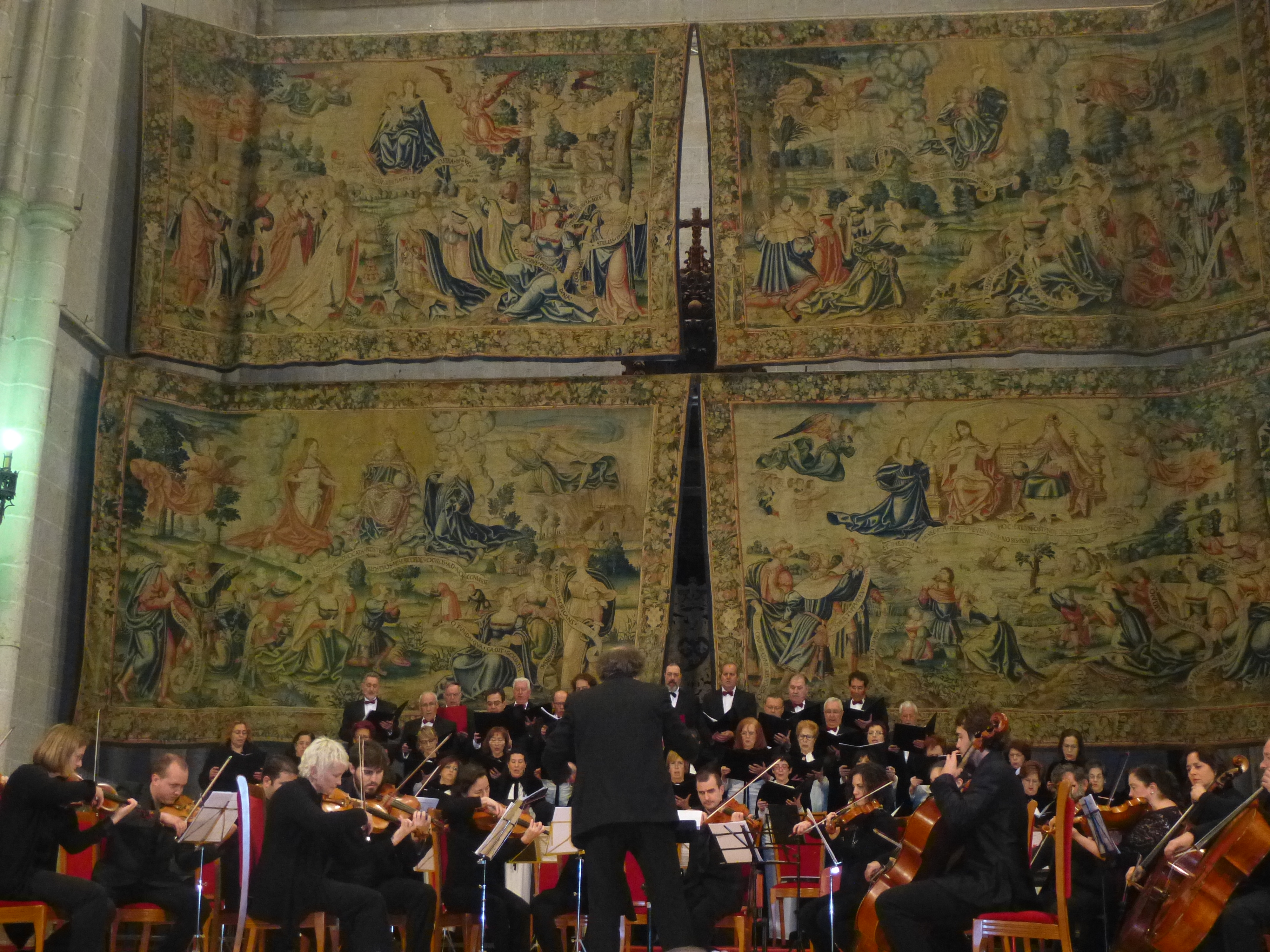 coral_vaccea_orquesta_filarmonica_pallantia