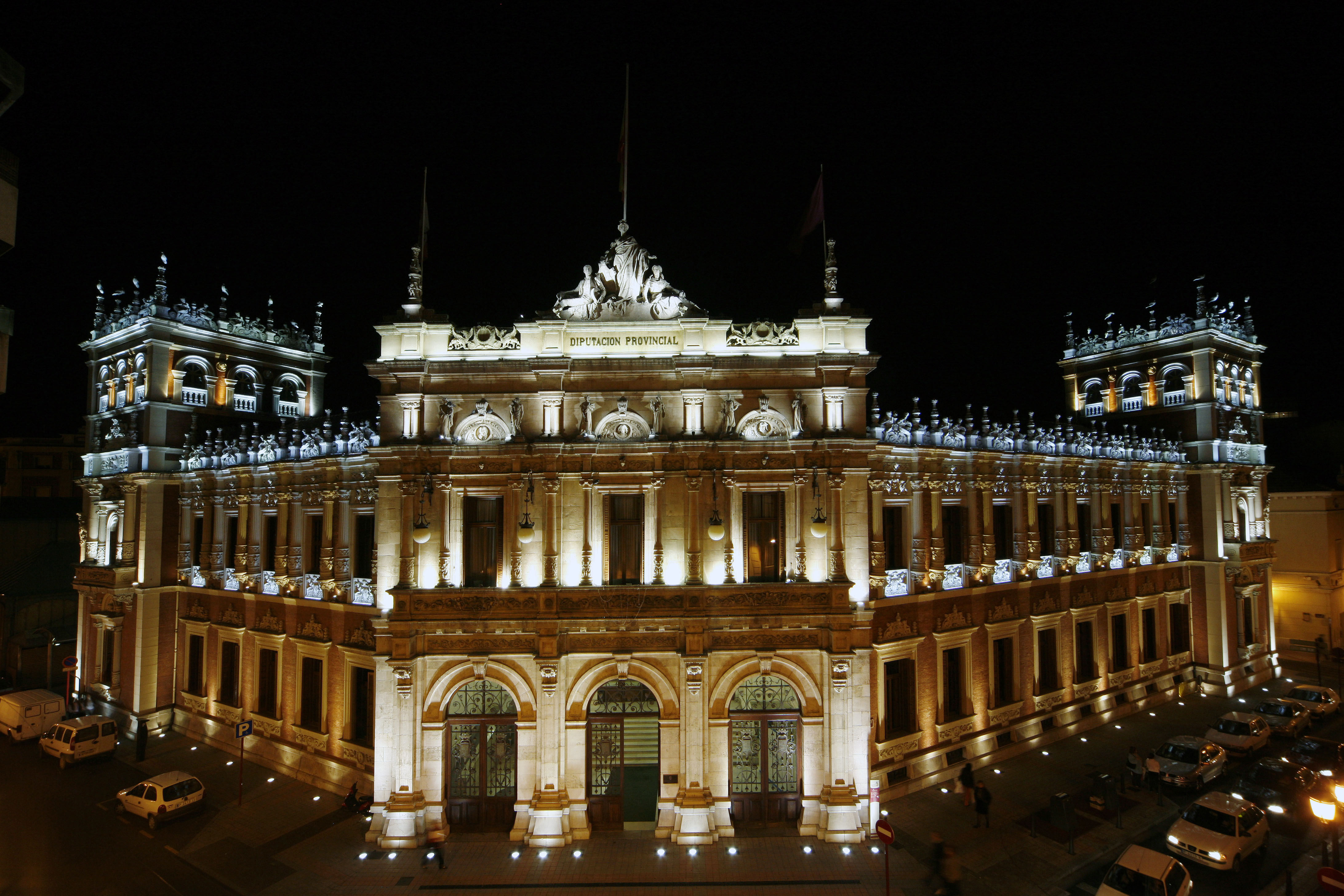 Iluminación del Palacio Provincial 