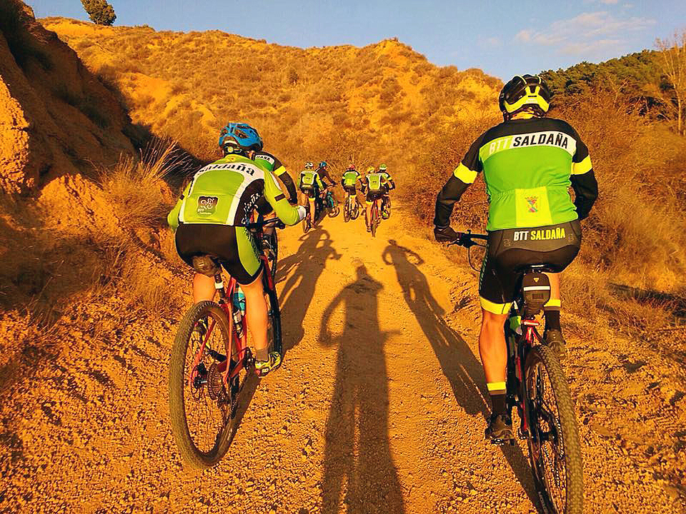 saldana_ciclistas_todo_terreno.jpg