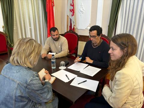 Mesa estrategia joven Paredes de Nava