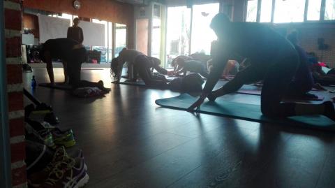 Monitor de yoga nivel medio Parte III