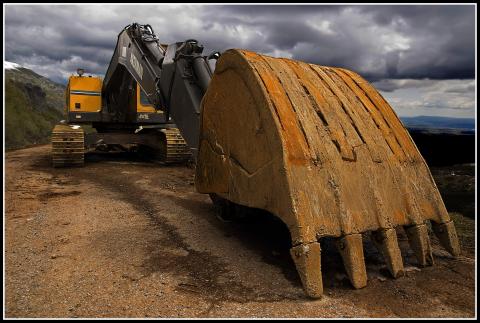 "Obras en carretera provincial - Subida Golobar" de Alejandro Merino Blanco. Lugar Golobar - Brañosera