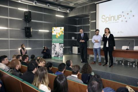 Un momento de la intervención de la presidenta de la Diputación, Ángeles Armisén.