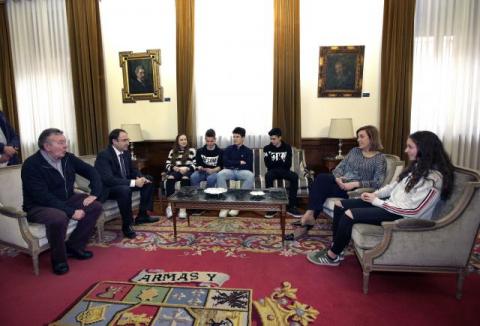 Un  momento de la recepción celebrada en el Palacio Provincial