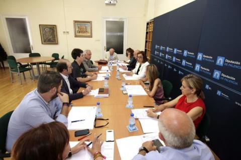 La Junta de Gobierno da luz verde a 12 convenios de colaboración.