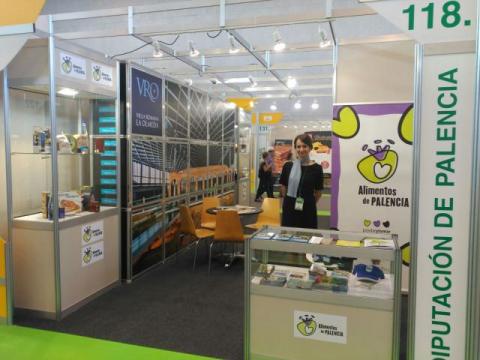 stand promocional palentino en Salamanca