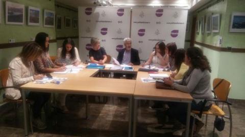 Los trabajadores reciben formación en el Servicio de Turismo de la Diputación.