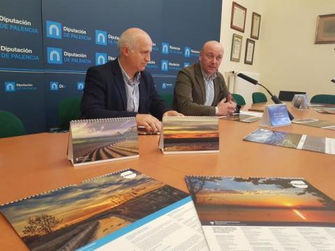 El diputado de Medio Ambiente, Urbano Alonso, y el vicepresidente de la Institución han sido los encargados de presentar el calendario 2018.