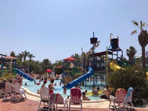 19905122_448698368849765_4959386817082025293_n