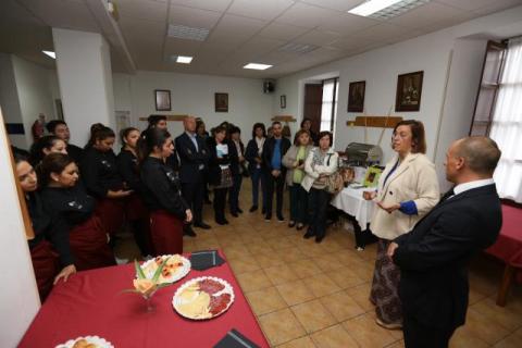 20181015120635_3a7a4232