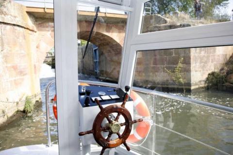 barco_marques_de_la_ensenada_-_esclusa_-_copia