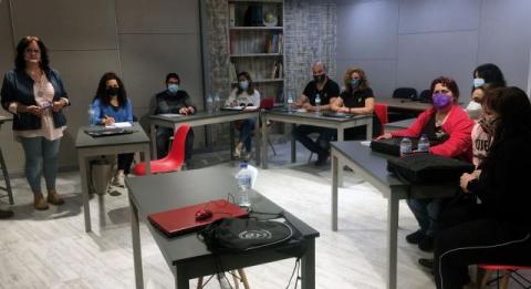 curso escuela de emprendedores Saldaña