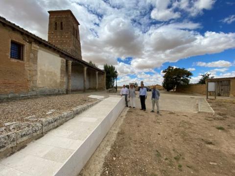 Construcción de una rampa accesible en la iglesia de Boada de Campos 