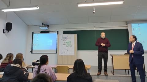 Foto 1. evento hackatón 