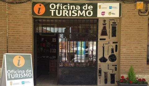  Oficina de Turismo- Paredes de Nava
