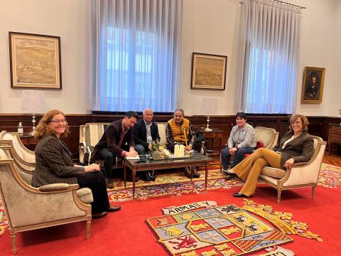 Un momento de la reunión celebrada en el Palacio.jpg