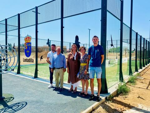 Lantadilla pista de pádel.jpg