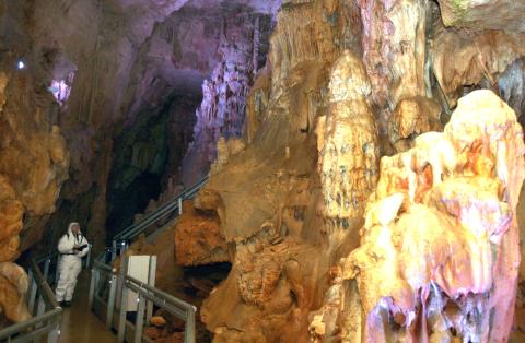 Cueva de los Franceses.