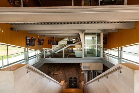 centro de recepción de Visitantes de la Cueva de los Franceses