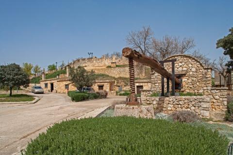 Foto Jcyl Turismo_Astudillo02_Palencia_Bodegas y Castillo