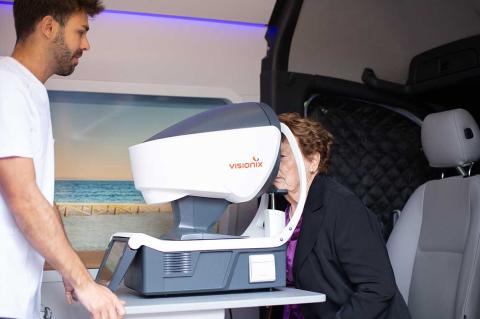 Unidad móvil de Recoletas en pleno trabajo.