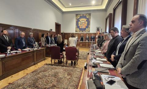 foto minuto de silencio.jpeg