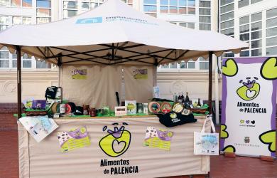 Expositor Alimentos de Palencia en Diputación bj.jpg