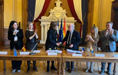 El departamento francés de Loira y la Diputación de Palencia sellan su hermanamiento en Saint- Etienne 