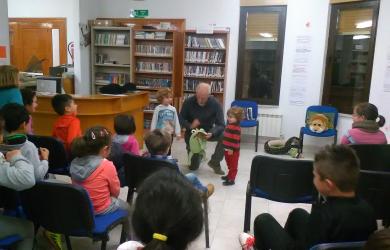 acto cultural biblioteca